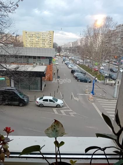 Vanzare Apartament 4 camere Piata Gorjului, Militari - PRET 165.000 Euro - 9