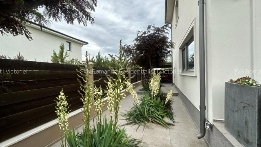 REV2002908 Casa individuala renovatacu teren 1300 mp panouri fotovoltaiceSnagov - 11