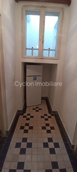 Vanzare casa solida 4 cam in Ploiesti zona Marasesti Sala Sporturilor Olimpia - 16