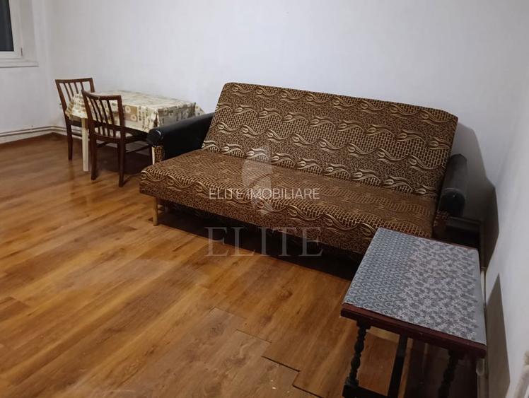 Apartament o camera în zona SEMICENTRALA - 2