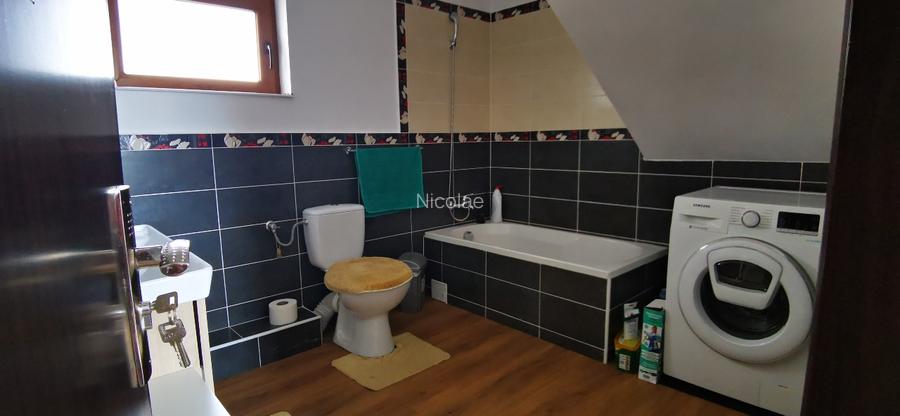 Casa de vanzare finisata modern - 12