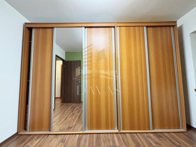 Apartament cu 3 camere decomandate | Între Lacuri | etaj intermediar - 10