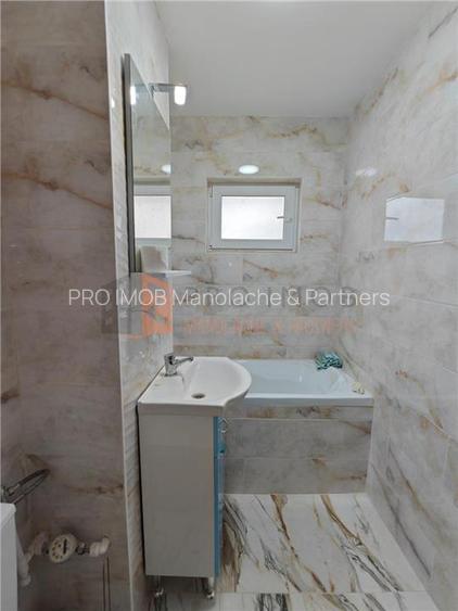 Apartament 3 camere cf 1 semidecomandat zona Micro 3 - 6