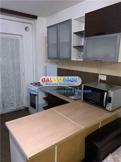 Apartament 2 camere mobilat utilat Militari Residence, 69.900 euro - 4