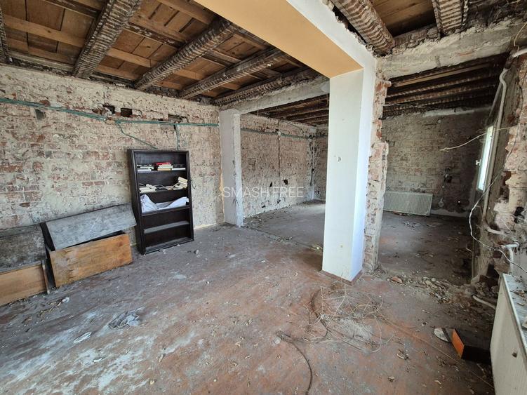 Casa S+P+1+Pod - 210,73 mp + teren 176 mp - zona Baicului - Gara Obor - 8