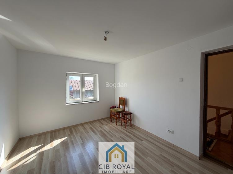 Casa 6 camere  Jud. Dâmbovița,Com. Corbii Mari,Satu Nou,Str. Troiței nr. 6, - 57