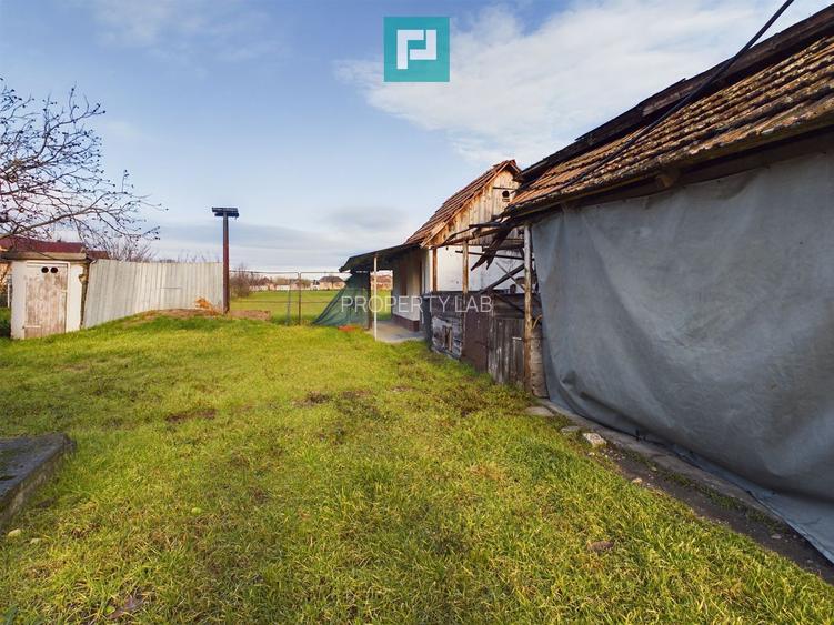 Casă cu teren generos, Turnu - 22