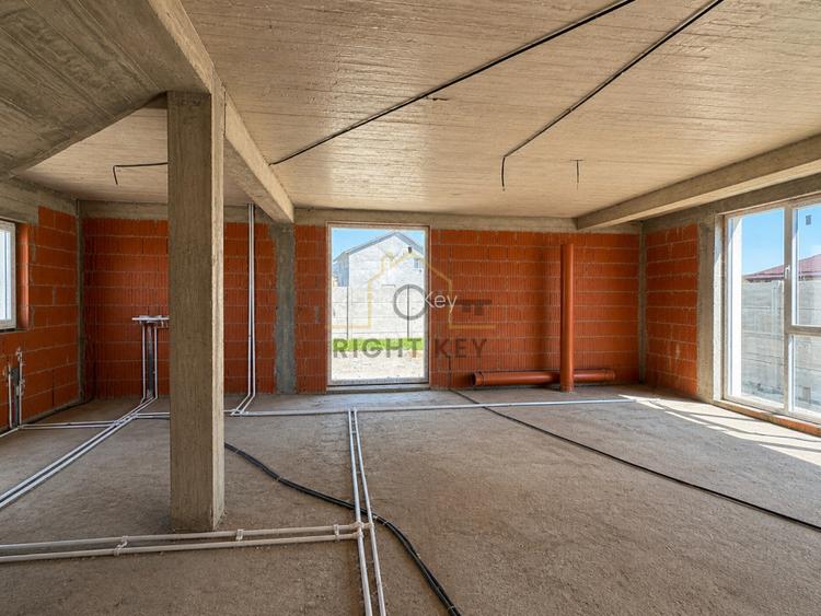 Casa P+1, 4 cam, 350mp teren, toate utilitatile, la rosu! Comision 0% - 6