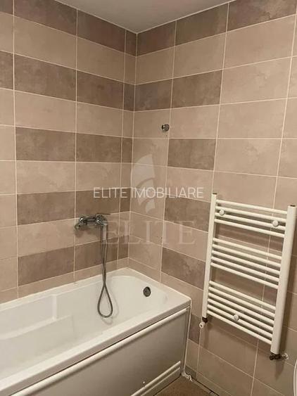 Apartament 2 camere în zona PLATINIA - 7