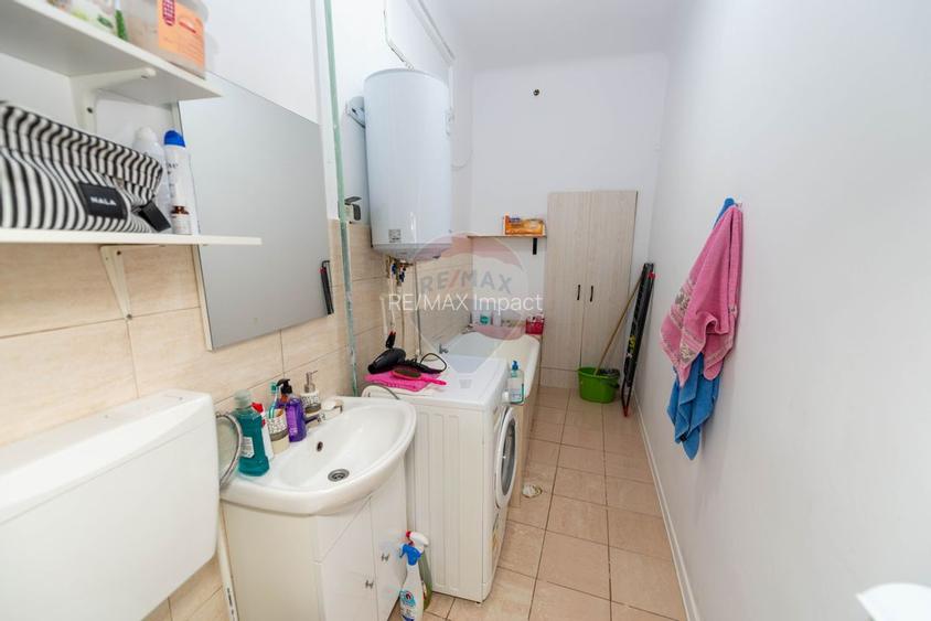 Vila de vanzare in zona P-ta Unirii 140 mp teren - 18