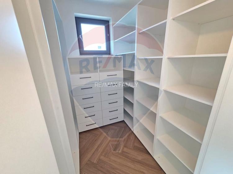 Casă deosebita cu 4 dormitoare in Oradea- Cihei - 27