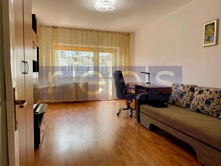 VANZARE 2 CAMERE DECOMANDAT OCTAVIAN GOGA - 3