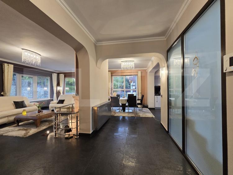 Vile  cu piscina exclusivista de vanzare in zona  Grand Hotel Italia - 3