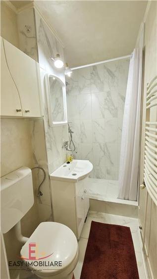 Apartament 2 camere, etaj 1, str. Petru Dobra, circular, 38 mp, proaspat zugravi