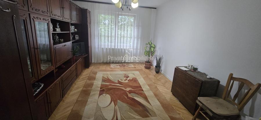 Apartament 3 Camere Et.2/4 De Vanzare, Str Magurei, Zona Dambu - 2