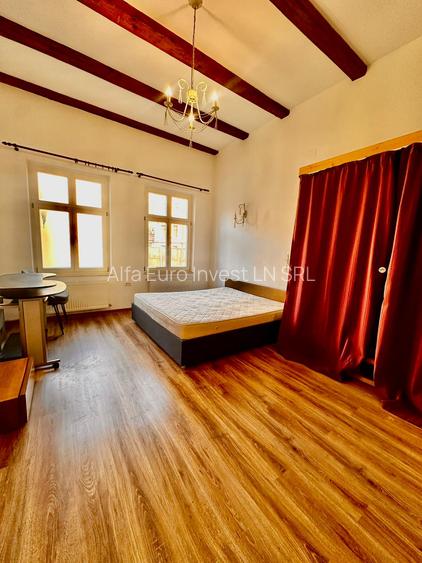 Casa + Spatiu Comercial  * Central * Brasov * - 8