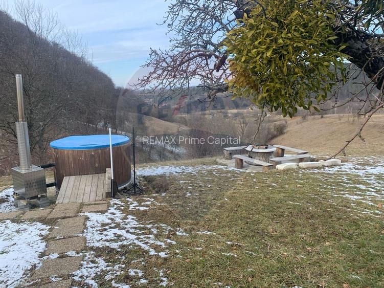 Casă de vânzare zona Bratca, 5 camere, 12 375 teren - 15