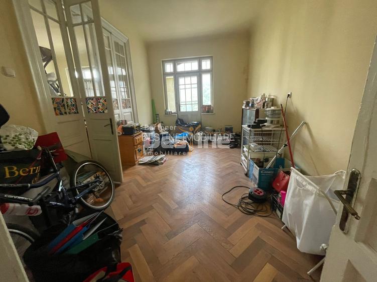 Unirii I Apartament 5 camere I Imobil cu lift - 2