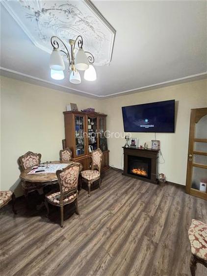 Apartament 4 Camere in Vila, Curte si Intrare Separata, Zona Andrei Saguna - 2