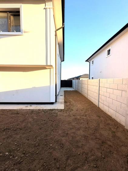 Vanzare Duplex P+1+Pod /4 camere/str Celofibrei-Crisul Repede