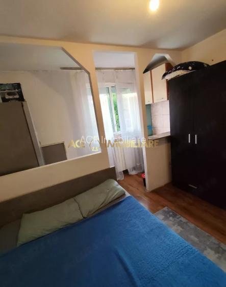 Garsoniera de vanzare | 1 Decembrie 1918 | Metrou | mobilata\utilata - 2