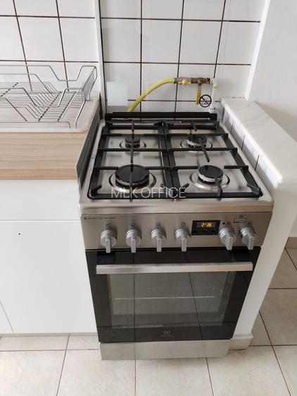 Apartament 2 camere renovat, cu parcare inclusa, cartier Gheorgheni - 8
