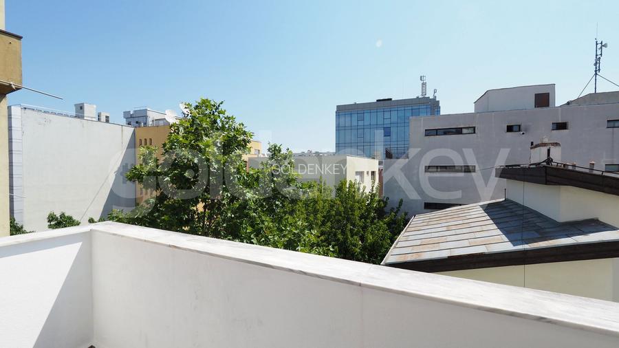 Apartament insorit cu 4 camere | garaj si boxa - 13