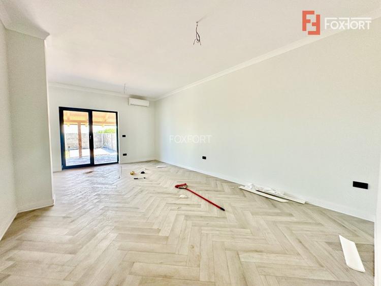 Duplex cu 4 camere - Toate utilitatile + Asfalt - Mosnita Noua - 6