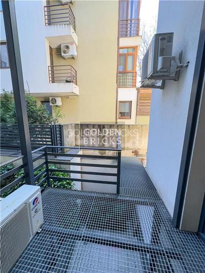 Arcul de Triumf | Imobil individual | 11 camere - 42