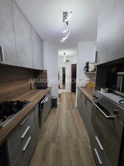 Trapezului, la metrou 1 Decembrie 1918, renovat complet, geam baie, centrala, - 5