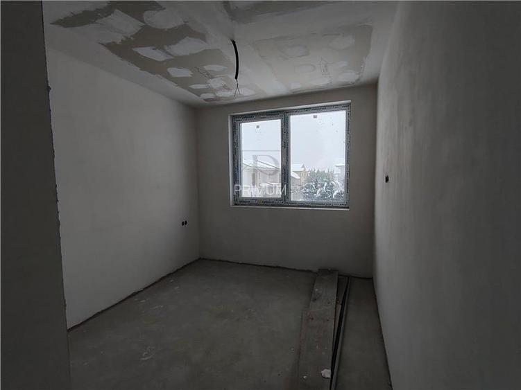 Duplex toate utilitatile - langa asfalt - zona excelenta - personalizare interio - 11