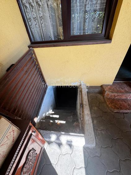 Casa 3 cam Rudului  - 9