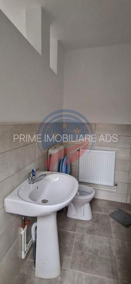 Spațiu comercial open space de închiriat | 167 mp | 12 €/mp negociabil - 8