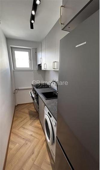 Garsoniera, Piata Muncii, - 2