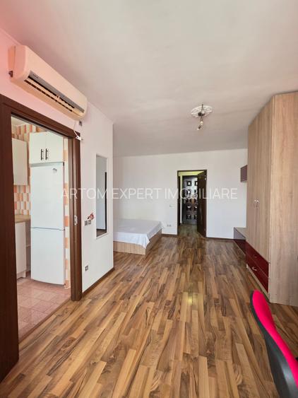 Theodor Pallady/Piata Trapezului,3 minute metrou - 5