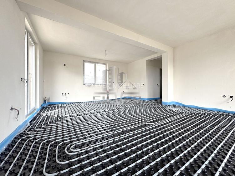 Casa alipita prin garaj/Teren 417 mp/CF. - 9