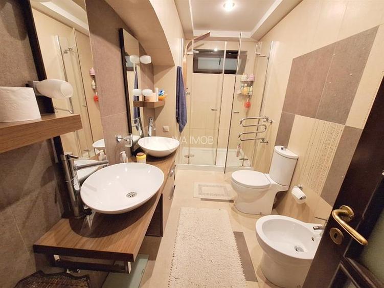 Vila 7 camere ultracentrala – ideala clinica, cabinete sau sediu firma - 10