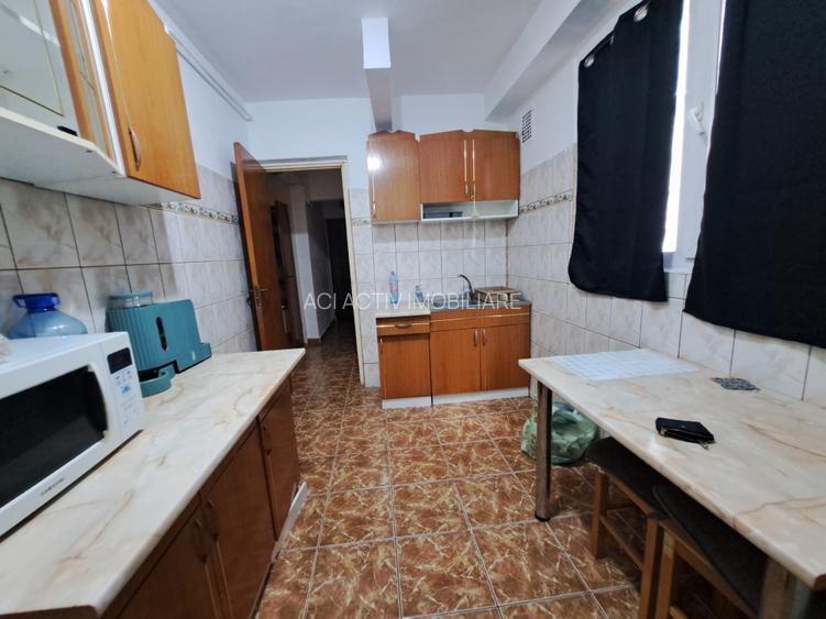 Drumul Taberei, Brasov,3 min metrou si  P-ta Moghioros - 5