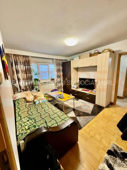 Apartament 2 camere de vanzare in zona Inel I, Constanta - 2