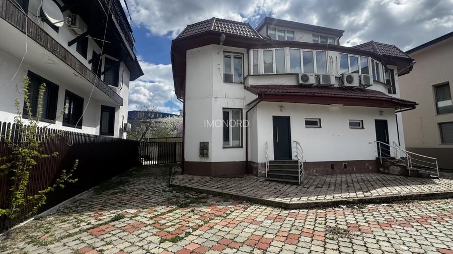 Vânzare vila 12 camere Sisești - 3