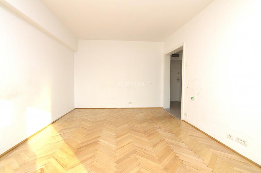 VANZARE APARTAMENT 3 CAMERE UNIRII – RADU VODA - 6