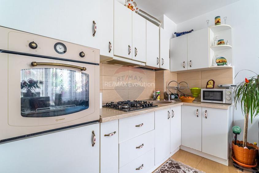 Apartament cu 2 camere de vânzare în Avangarden Tractorul, Brașov - 6