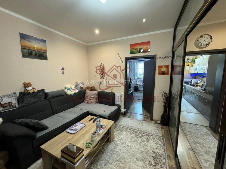 Apartament complet mobilat cu 3 camere în Giroc - 135,000 € - 6