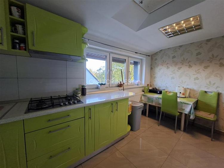 Casa Individuala 6 camere garaj 650 mp Teren zona Piata Cluj - 17