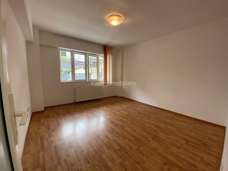 Apartament 82 metri /Spatiu comercial - 11