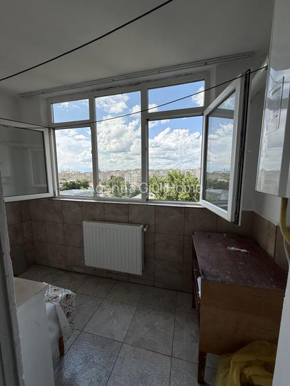 Apartament 2 camere decomandat – Micro 20, Galați – Etaj 9/10 - 2