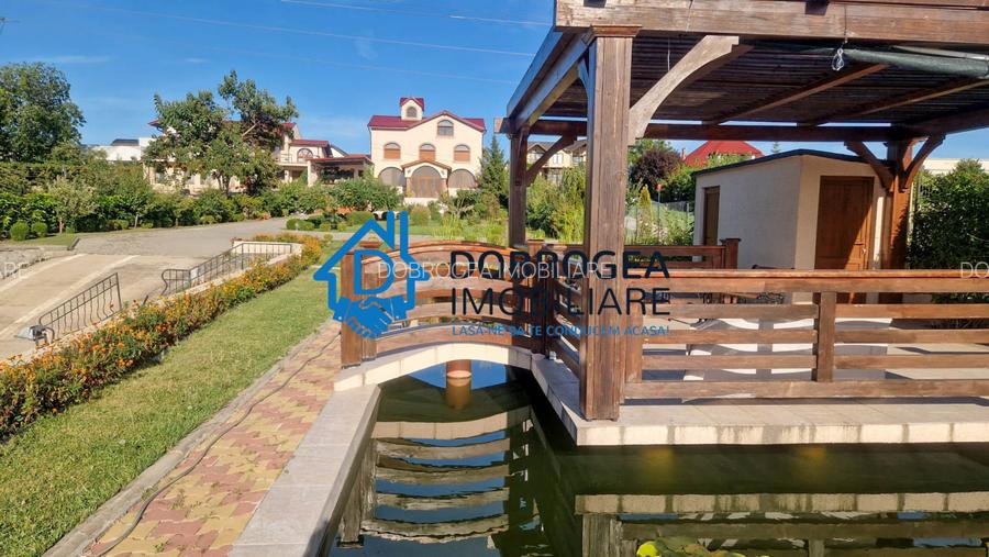 9 MAI - VILA CU VEDERE SI DESCHIDERE   LAC CASLA, PISCINA INTERIOARA - 2