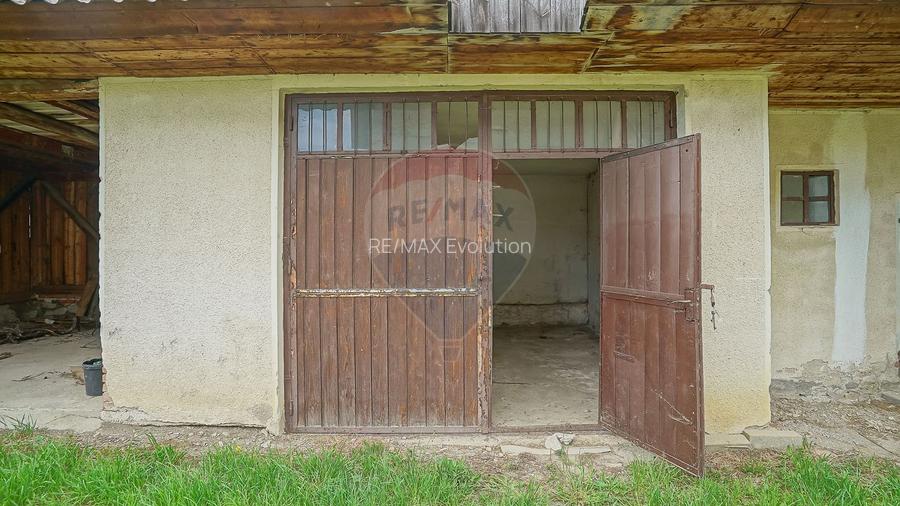 Casă / Vilă cu 4 camere de vânzare - 15