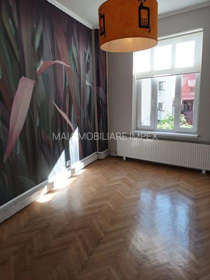 Vila la inchiriere in zona Mosilor - 4