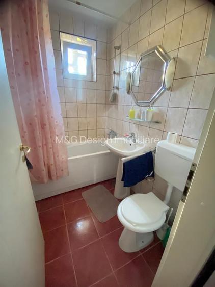 3 camere confort 1 etaj 3 zona Medicina CENTRALA PROPRIE - 13